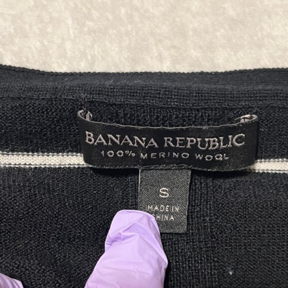 Banana Republic Womens Merino Wool Blue White Striped V-Neck Sweater Size Small - Picture 5 of 9